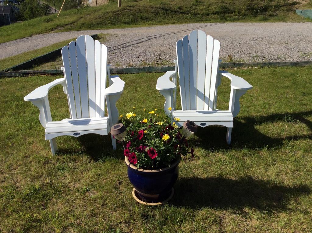 Hotel Sous La Croix 152725 Tadoussac Esterno foto